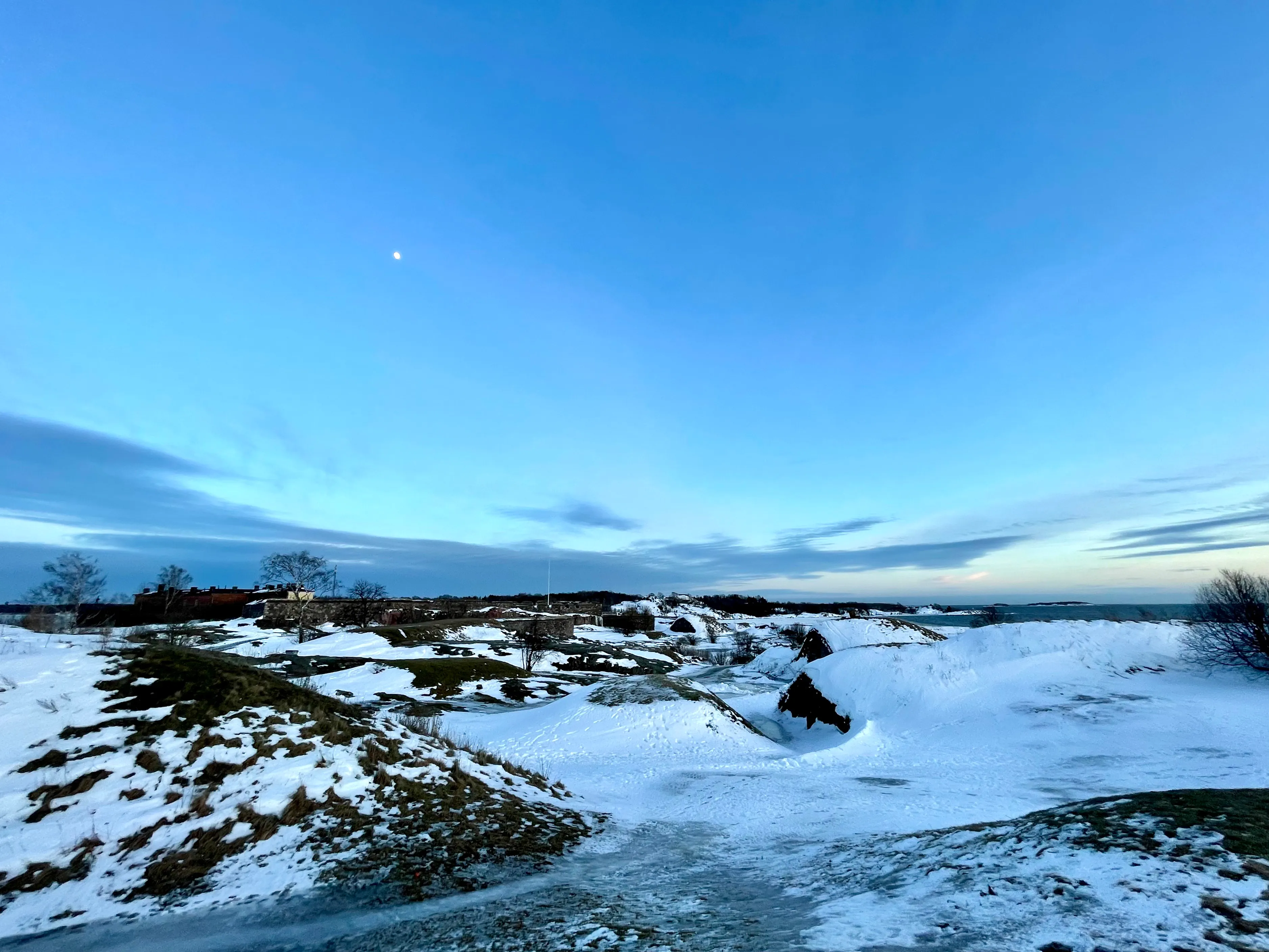 Suomenlinna sea fortress covered in snow